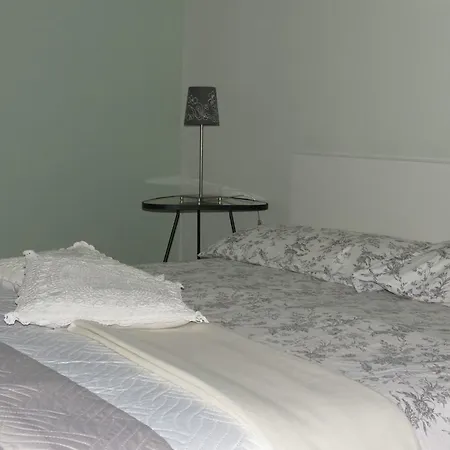 La Vite Sul Tetto 펜션 아구글리아노